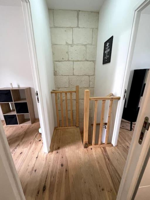 Superbe Appartement Cosy Avec Jardin Ним Экстерьер фото