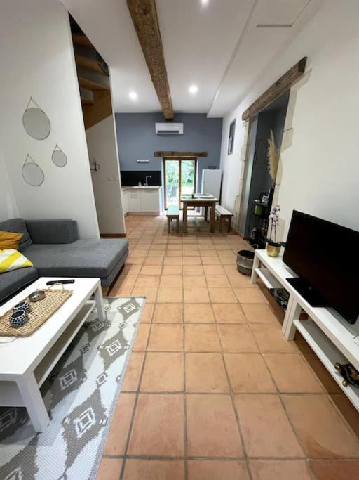 Superbe Appartement Cosy Avec Jardin Ним Экстерьер фото